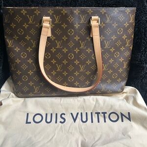 Louis Vuitton Classic Brown Monogram Luco